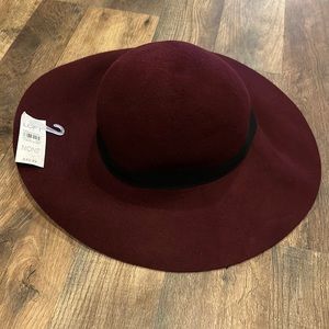 Loft Floppy Burgundy 100% Wool Hat